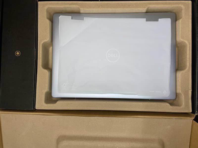 Dell Inspiron 16 Plus | Core Ultra 9 185H Laptop 3