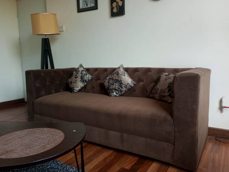 9 Seater Sofa in Excellent Condition for Sale 6