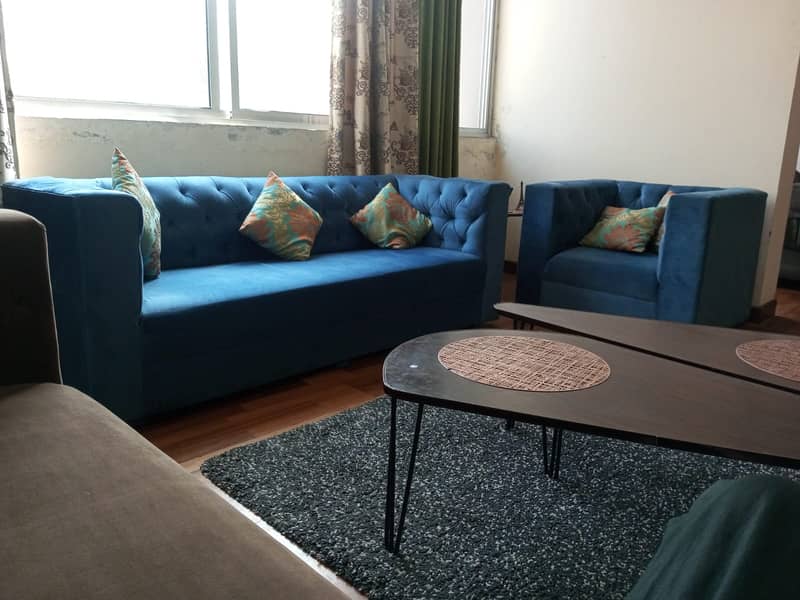 9 Seater Sofa in Excellent Condition for Sale 7