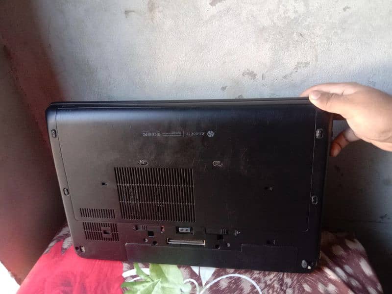 Laptop for Sale – HP ZBook 17 G2, Core i7, 4GB Graphics 6