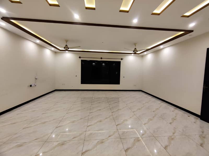 Kanal upper portion available for rent 2