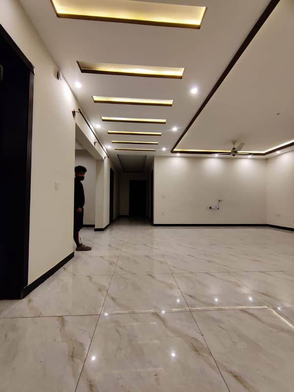 Kanal upper portion available for rent 3