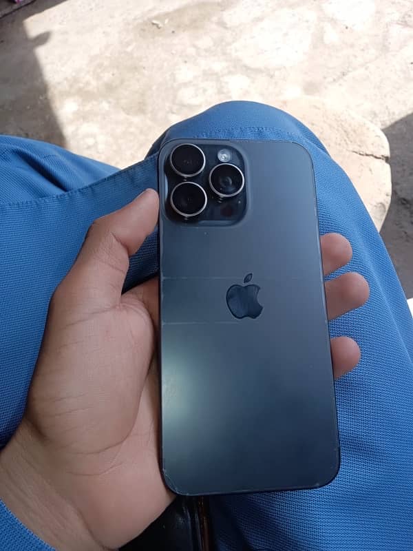 Iphone 15 pro max 7