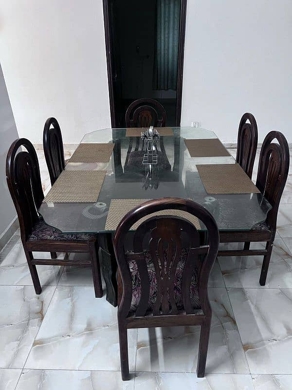 DINING Table with Chairs | Proper wooden Made | GOOD CONDITION 0