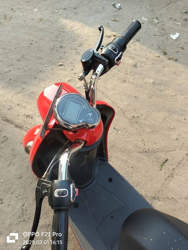 Electric Scooty For Sale 1