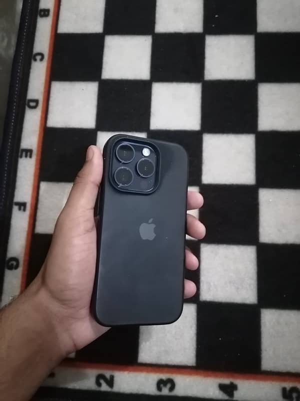 iphone 15 pro in Best condition 2