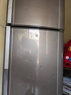 Dawlance Refrigerator price (30000)