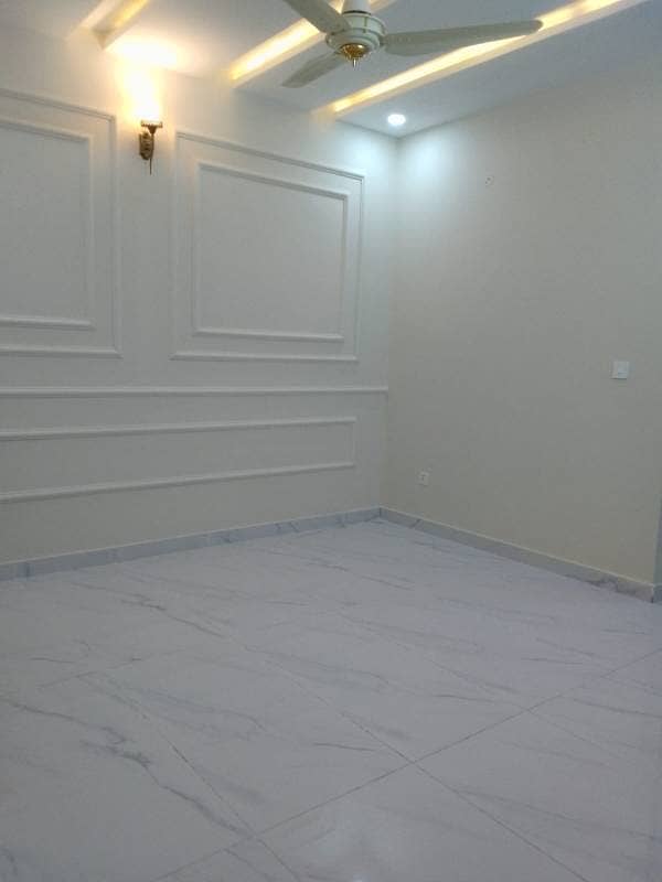 Size 35x70 Brand New Full House For Rent In G-13 5