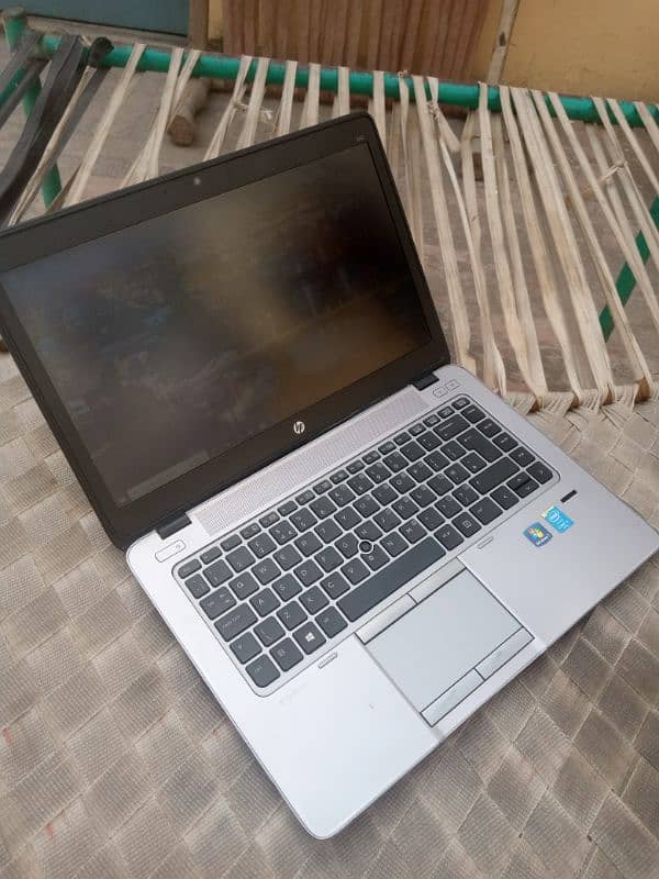 HP Elitebook 840 G2 i5 5th Gen 1