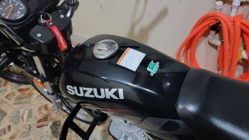 Suzuki gd 110s 2023 read add 12