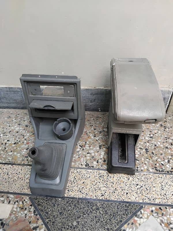 suzuki Cultus / khyber Arm rester and console box and hand break cover 0