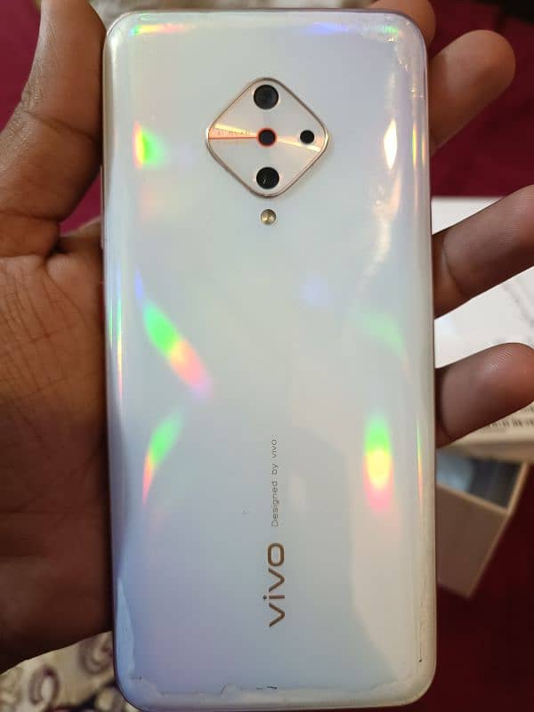 vivo y51 in display finger 3