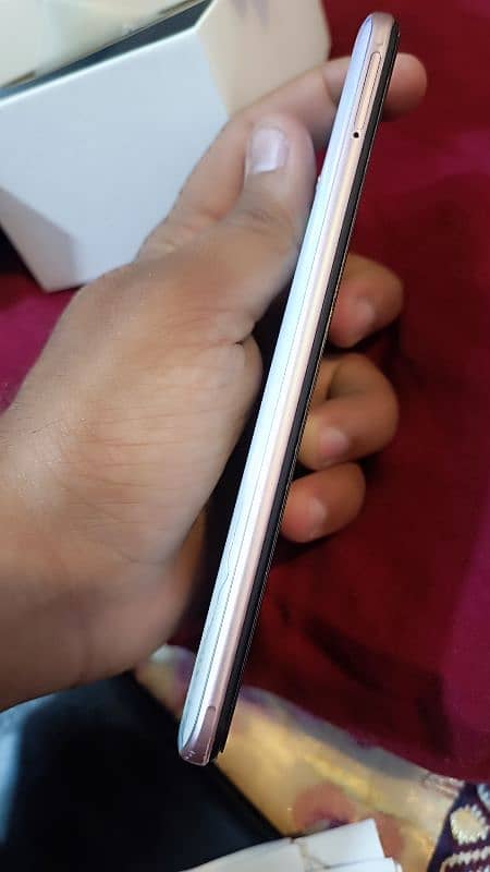 vivo y51 in display finger 4