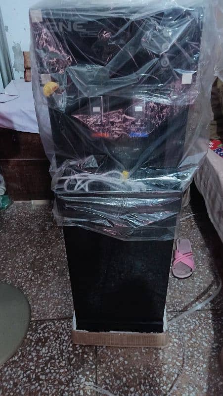 Water Dispenser for Sell (New) 3