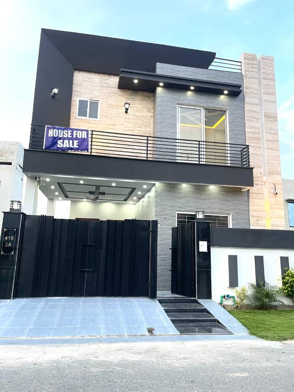 5 Marla Brand New Modern House For Sale 0