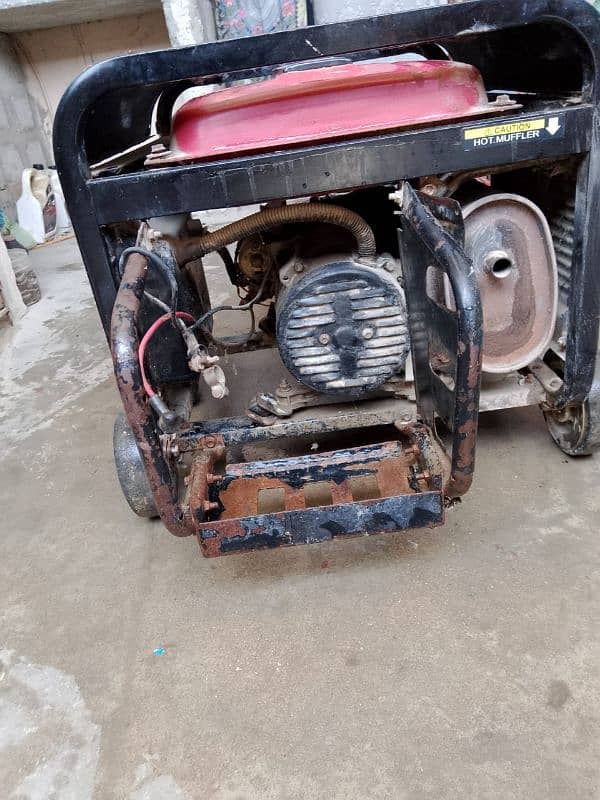 2.5kva generator in excellent condition 3