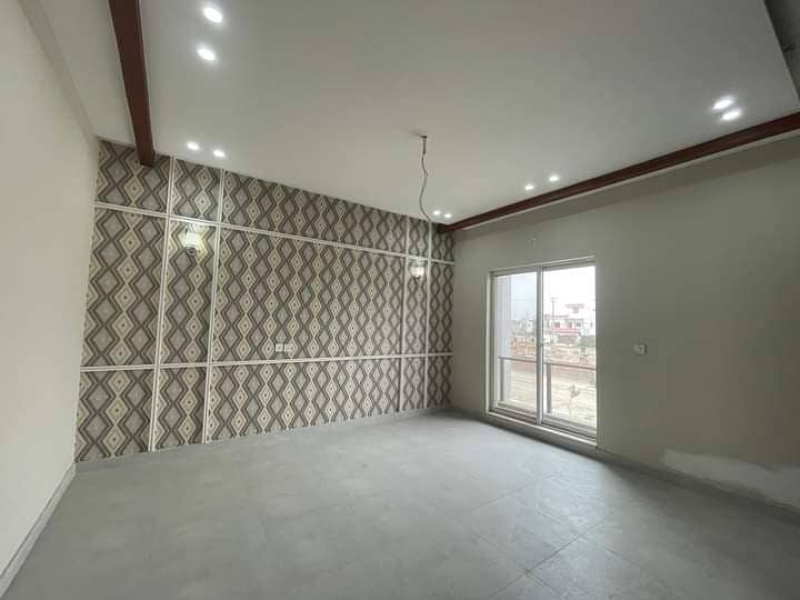 10 Marla Brand New Double Storey House For Rent In Royal Orchard Multan 7