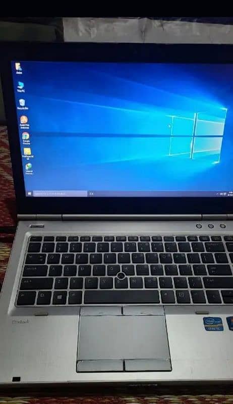 HP ELITE BOOK CORE i5 , 8GB RAM 500 GB HDD 3