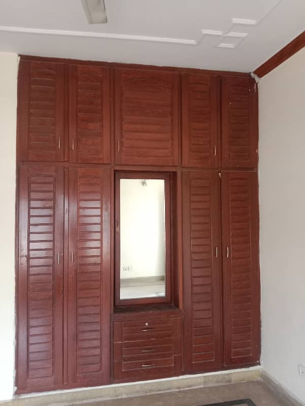 14 Marla upper portion for Rent 3