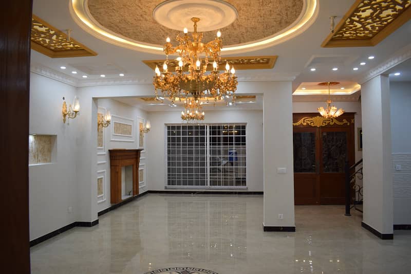 10 Marla like new luxury upper portion For rent In bahria town lahore 11