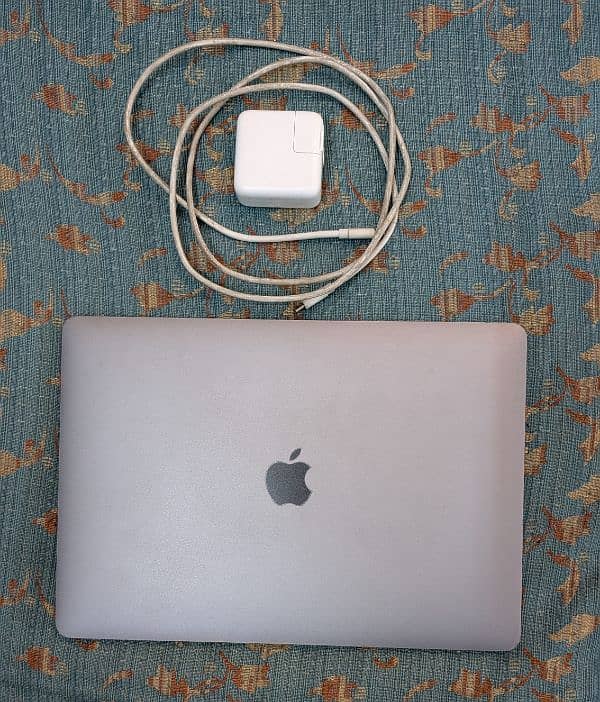 Macbook Air M1 Chip 256GB SSD 0