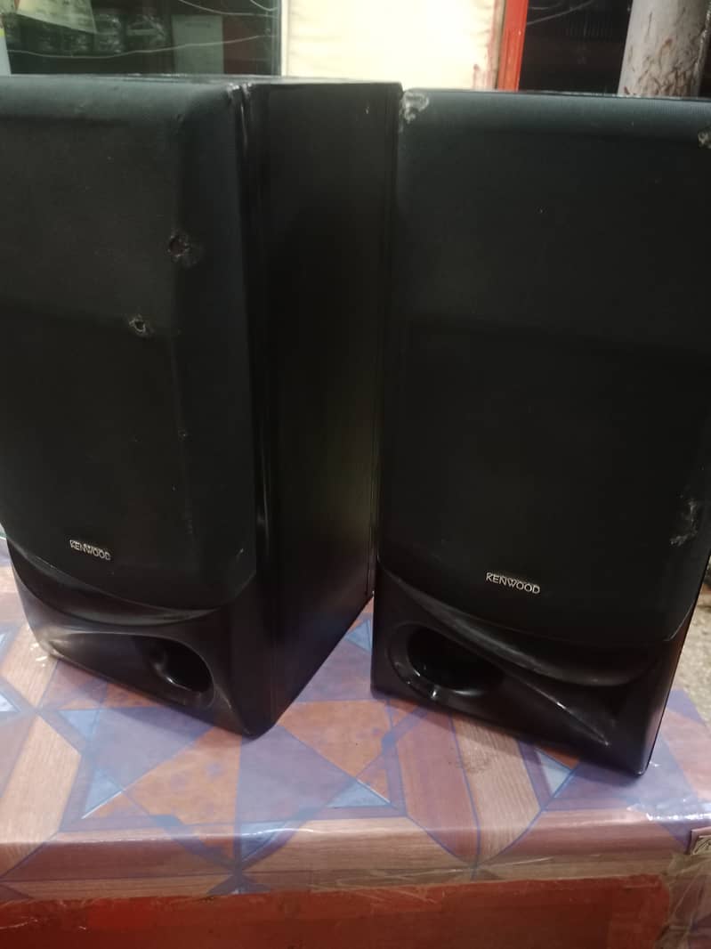 DENON AMPLIFIRE WITH KENWOOD ORIGNAL SPEAKERS FOR SALE 1