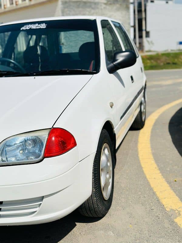 Suzuki Cultus VXL 2015 3