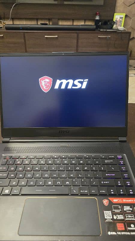 MSI GS65 Stealth gaming laptop 32 gb 3