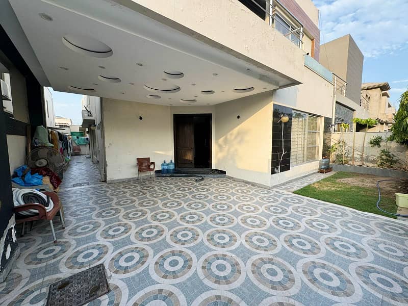 10 Marla House For Sale Nearest Dolmen Mall Prime Location In A Block Phase 6 DHA Lahore 9