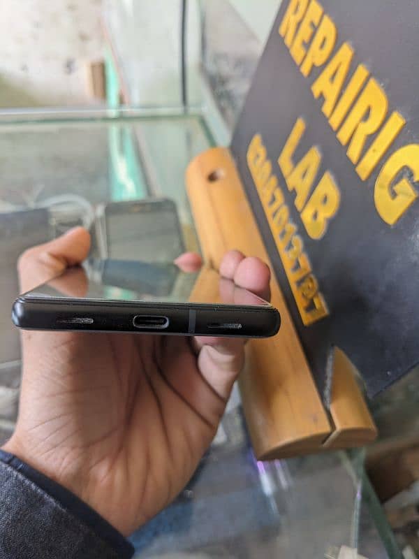 Google Pixel 6A 6/128 10/10 Condition 5