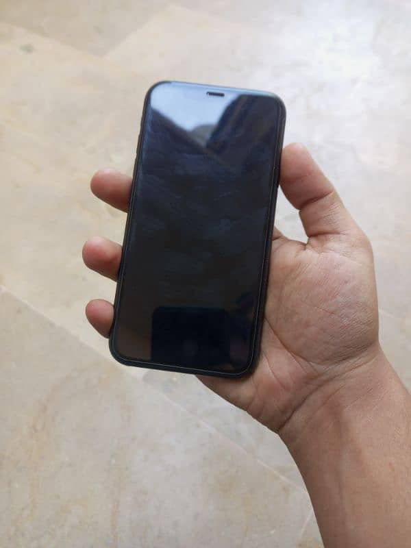 IPHONE 11 WITH BOX 7