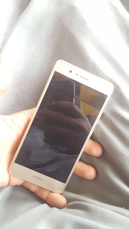 Huawei P9 lite 3GB ram 16 GB memory 0