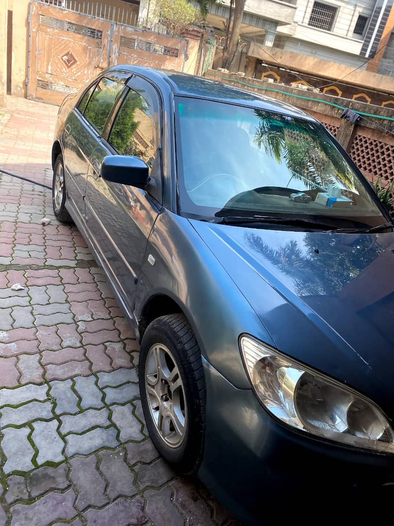 Honda Civic EXi 2005 9