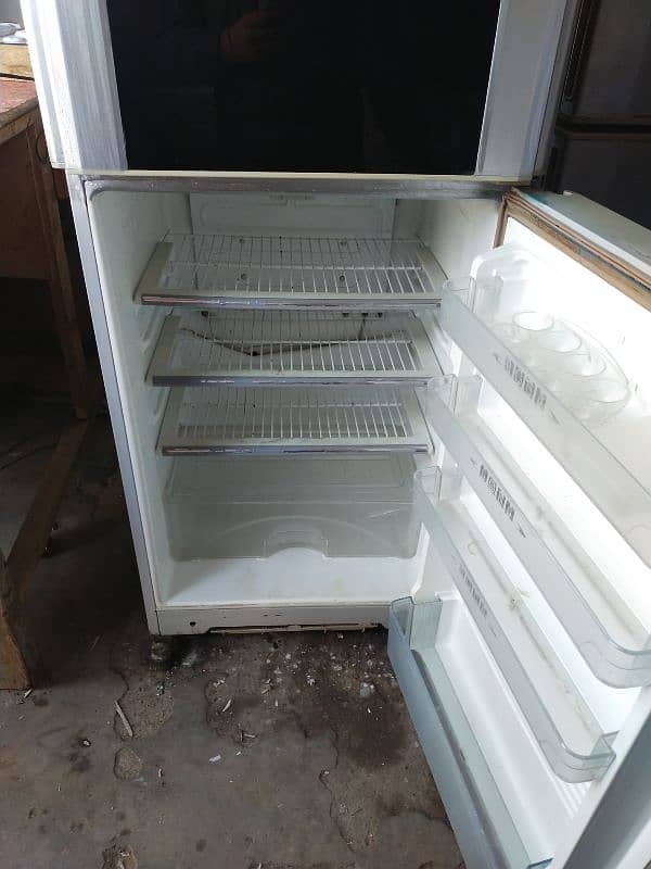 Dawlance friage good condition good working all ok 4