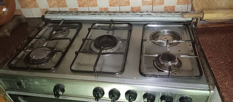 Used Stove with Oven 2