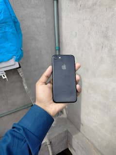 iphone 7 256gb non pta  10/10