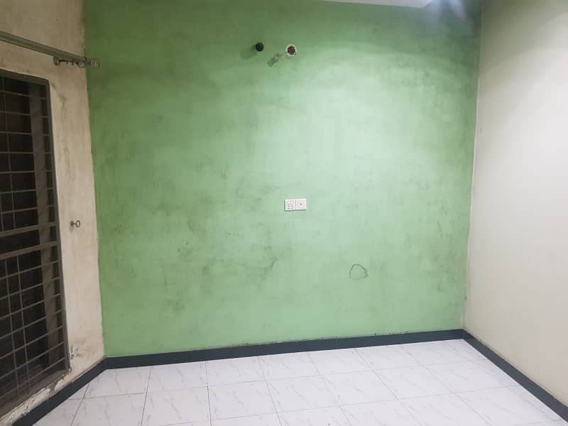 4Mrla upper portion For Rent 2