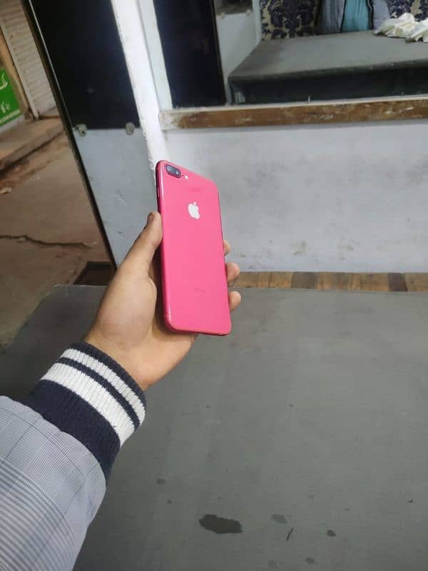 Iphone 7 plus pta approved 128GB 4