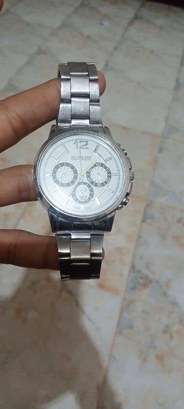 silver watch 1