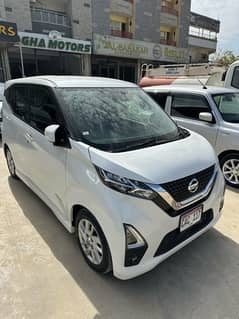 Nissan Dayz Highway Star 2021