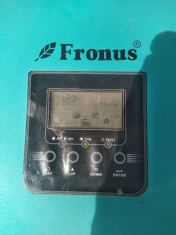 Solar inverter|Hybrid|Fronus 12Volt| 1.2KVA 3