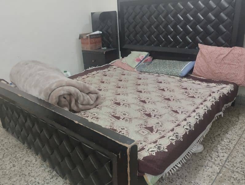 wooden king size bed for salee 4