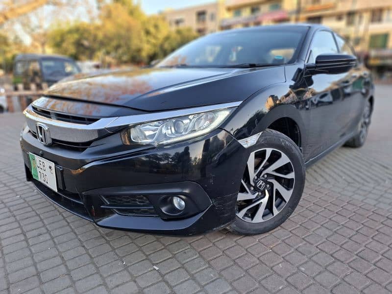 Urgent Sale Honda Civic 1.8 UG 2017/18 3