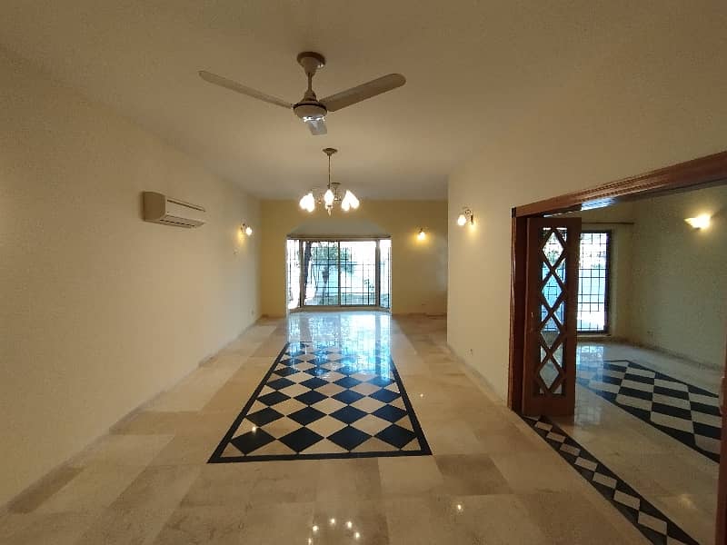 A Beautiful 500 Sqyd House Is Available For Rent 5