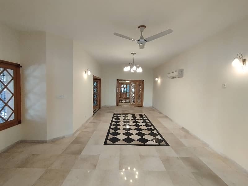 A Beautiful 500 Sqyd House Is Available For Rent 22