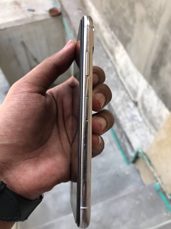 iPhone X 64Gb fc unlock lush condition 1