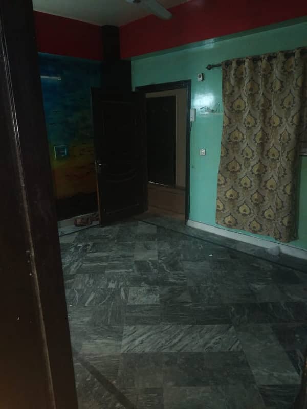 2 bed room for rent good condition 5