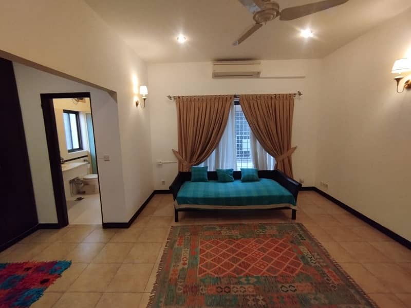 A Luxury Furnished 3 Bed Upper Portion Is Available For Rent 9