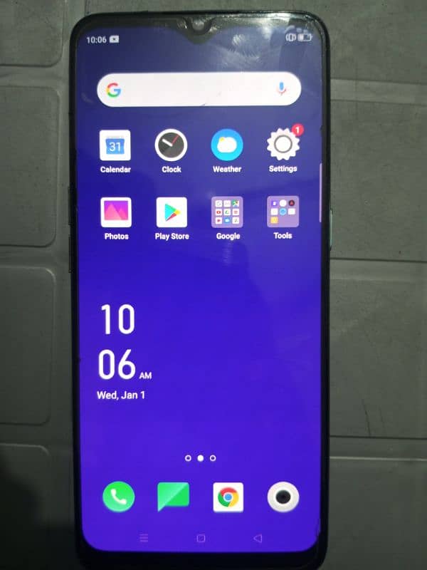 oppo F15 urgent sale painel change hai butt fone All ok hai. 0