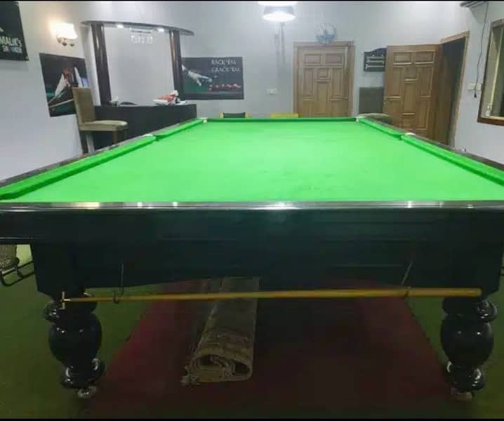 Riley brand Dolphen Snooker manufacturers made full size 2